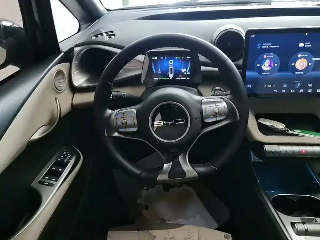 BYD Dolphin — миниатюра 11