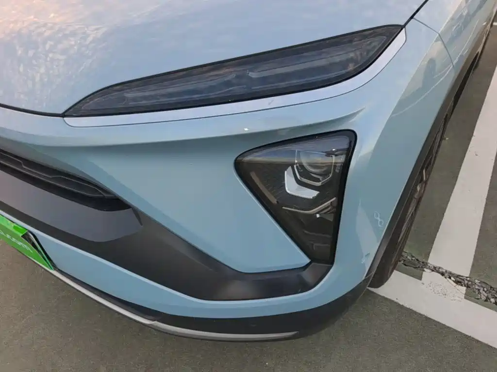 NIO ES6 — миниатюра 24