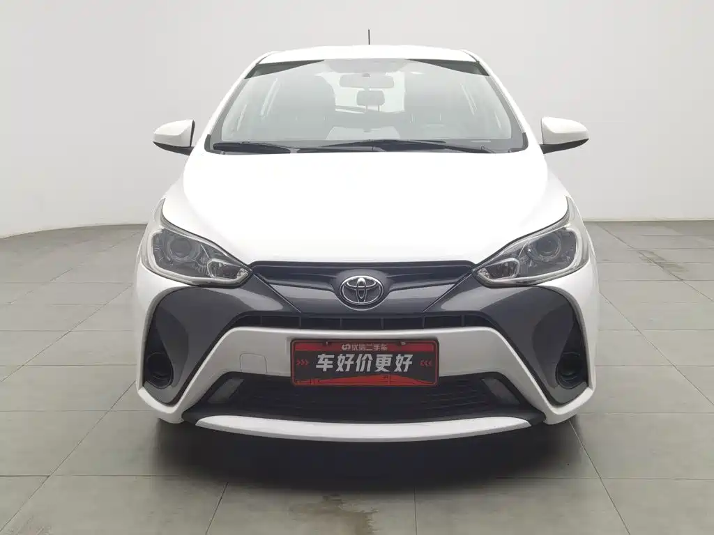 Toyota Yaris L — миниатюра 3