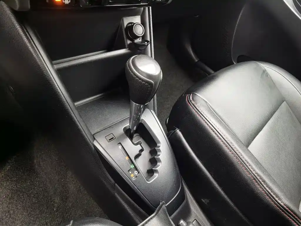 Toyota Yaris L — миниатюра 13
