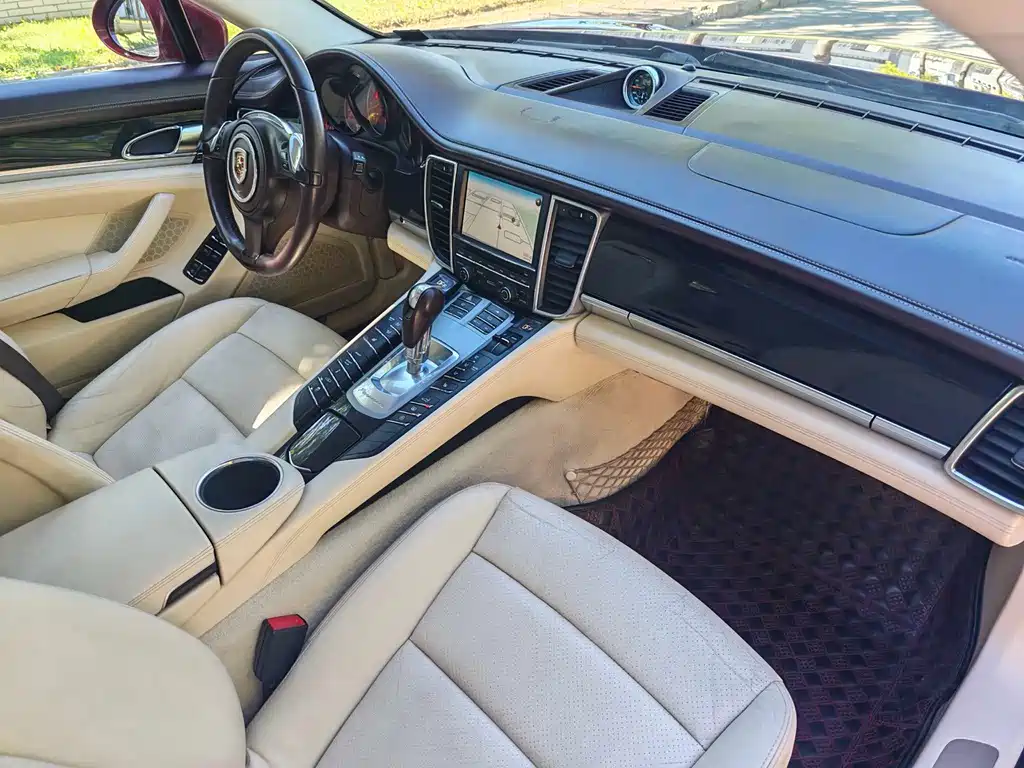 Porsche Panamera — миниатюра 21