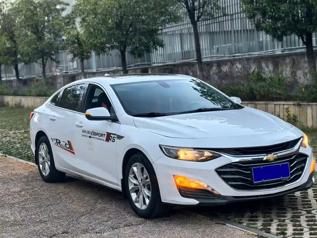 Chevrolet Malibu XL — миниатюра 3