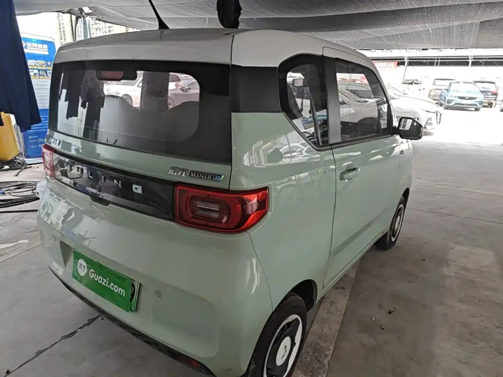 Wuling MINIEV — миниатюра 7