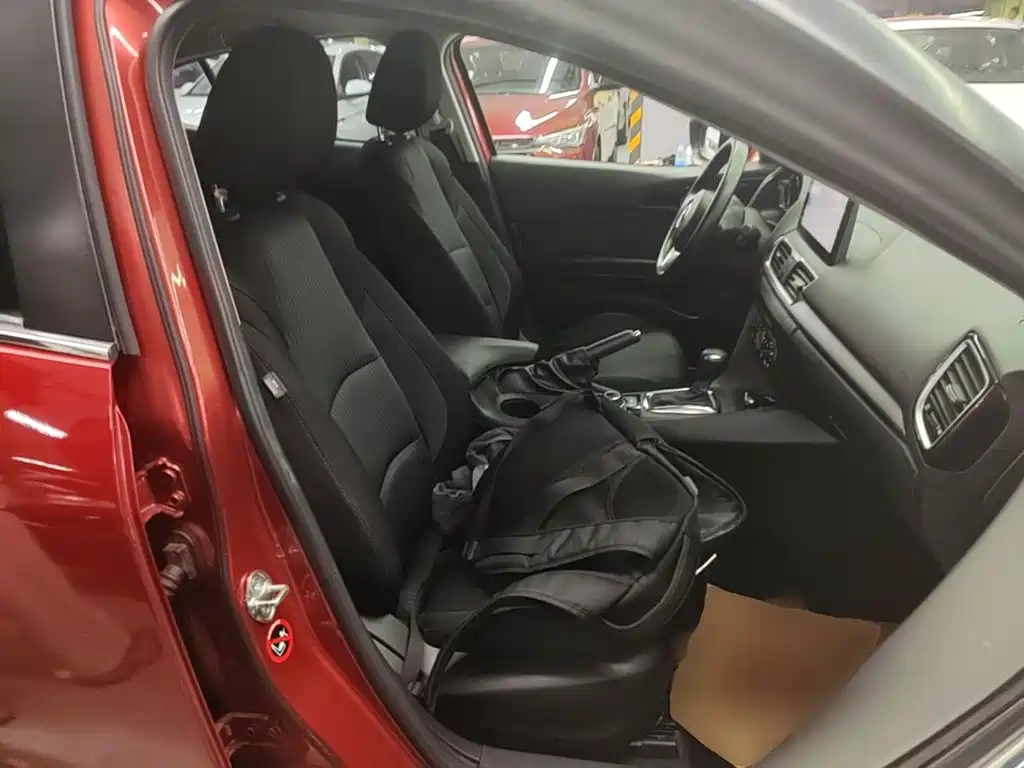 Mazda 3 Axela — миниатюра 25