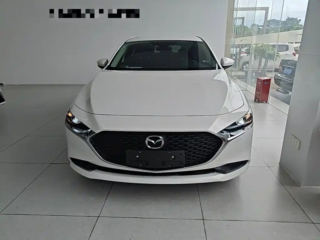 Mazda 3 Axela — миниатюра 3