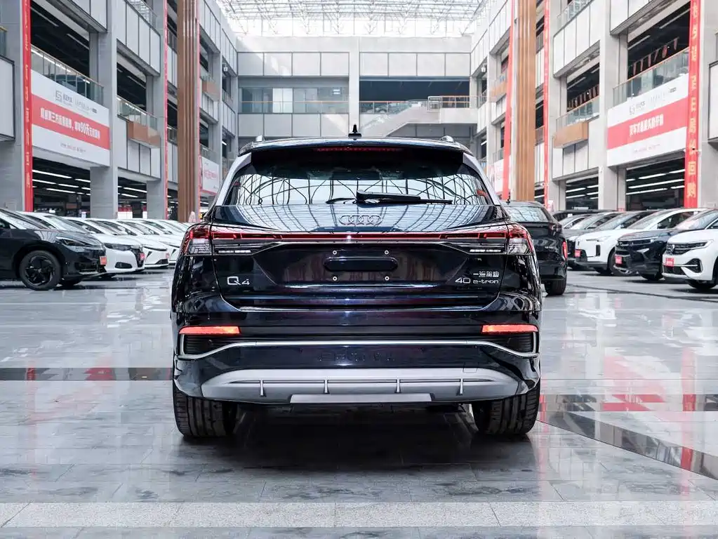 Audi Q4 e-tron 2024 40 e-tron