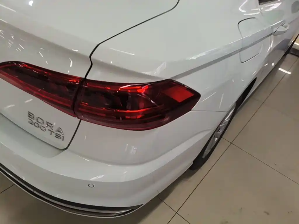 Volkswagen Bora — миниатюра 8