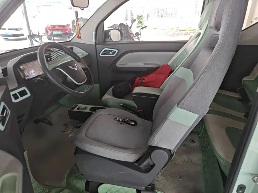 Wuling MINIEV — миниатюра 15