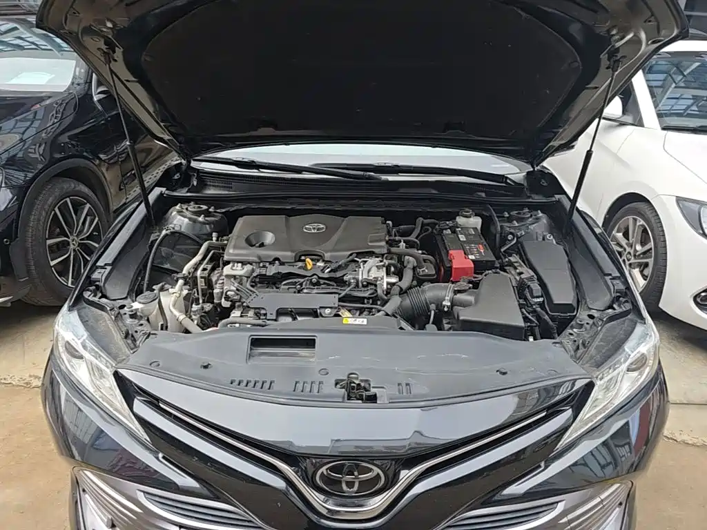 Toyota Camry — миниатюра 20