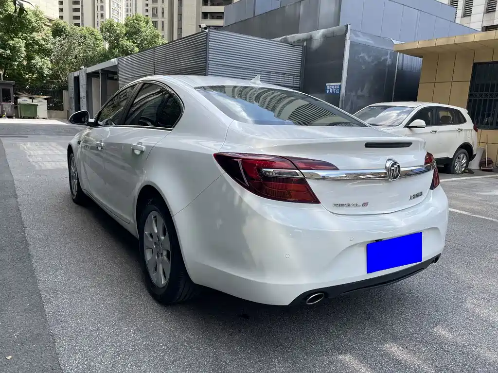 Buick Regal — миниатюра 3