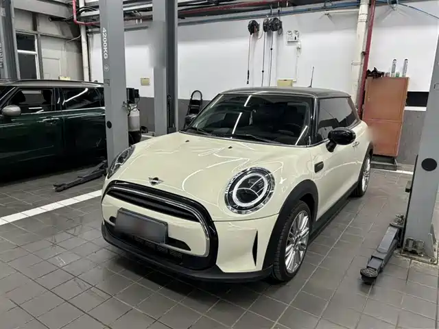 MINI 