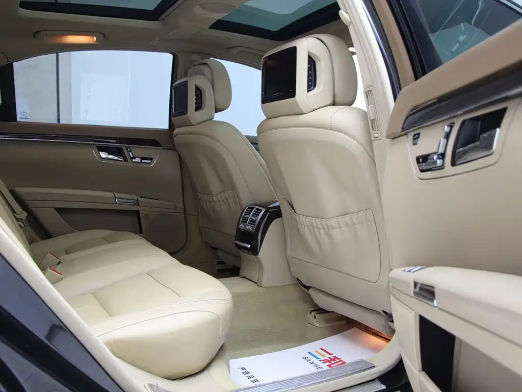 Mercedes-Benz S-Class — миниатюра 11