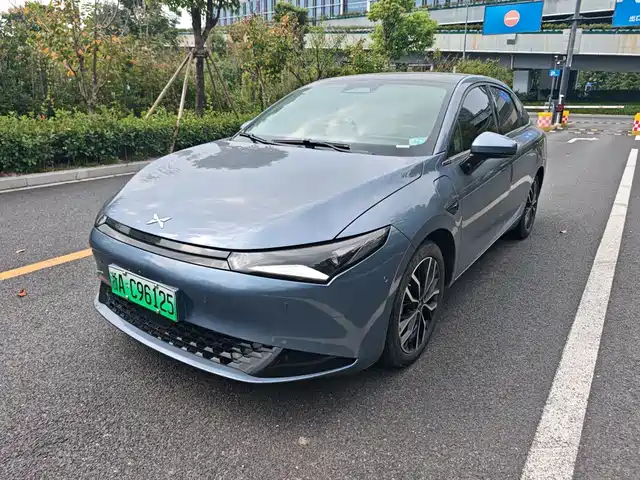 XPeng P5