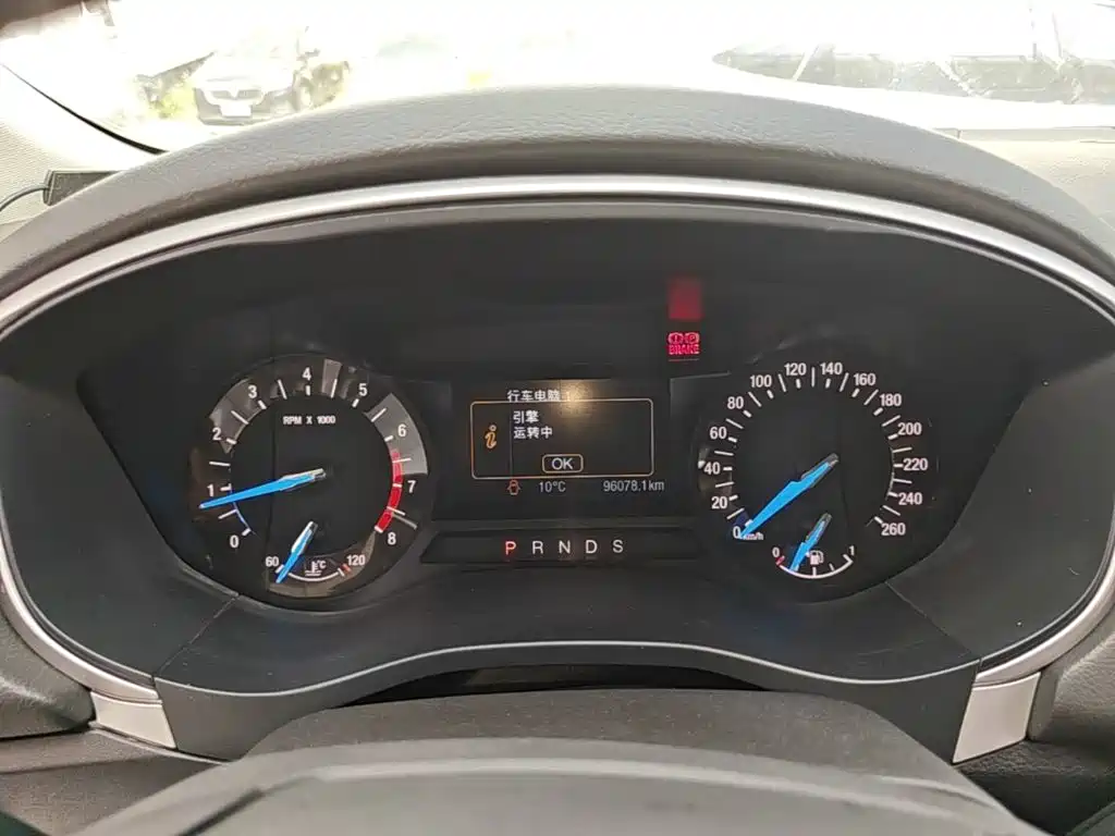 Ford Mondeo — миниатюра 12