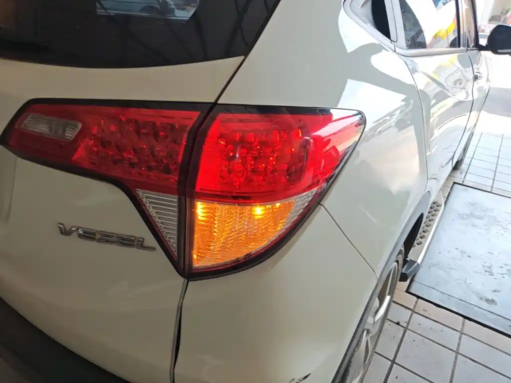 Honda Vezel — миниатюра 8