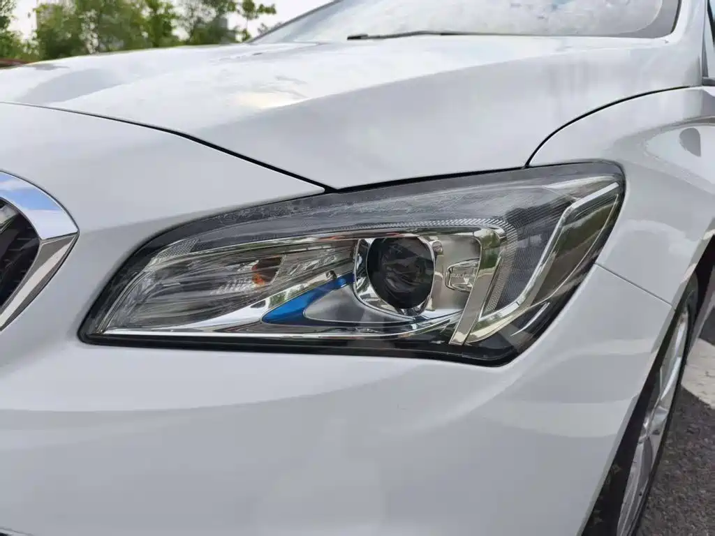 Buick Verano — миниатюра 24
