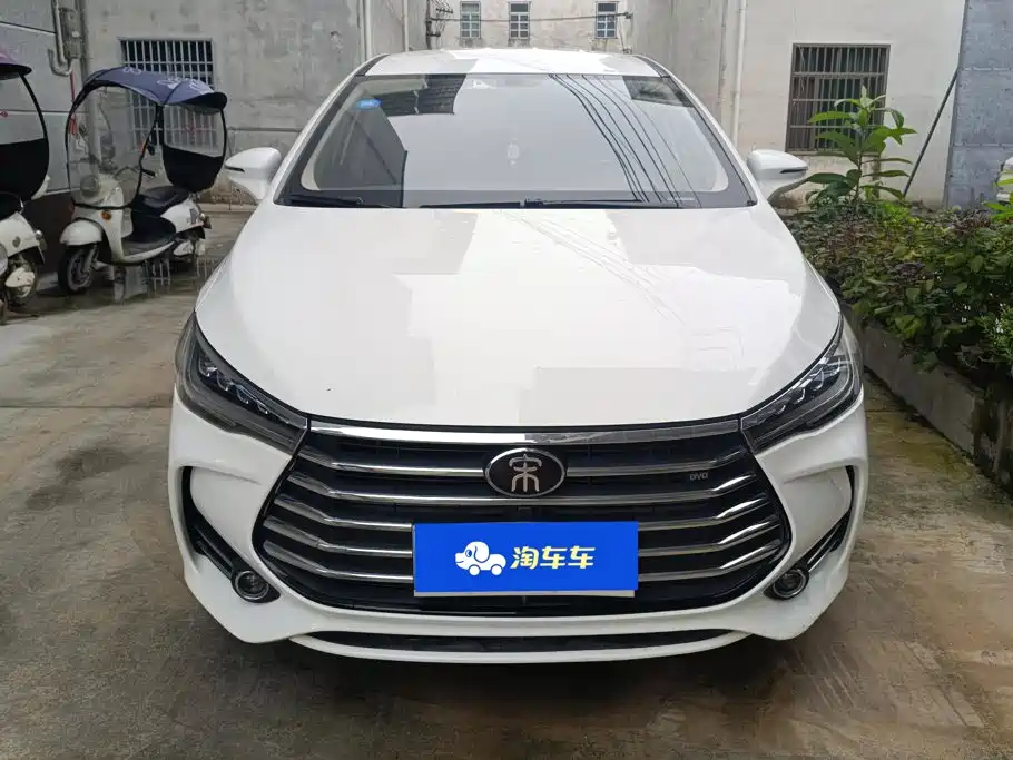 BYD MAX — миниатюра 2