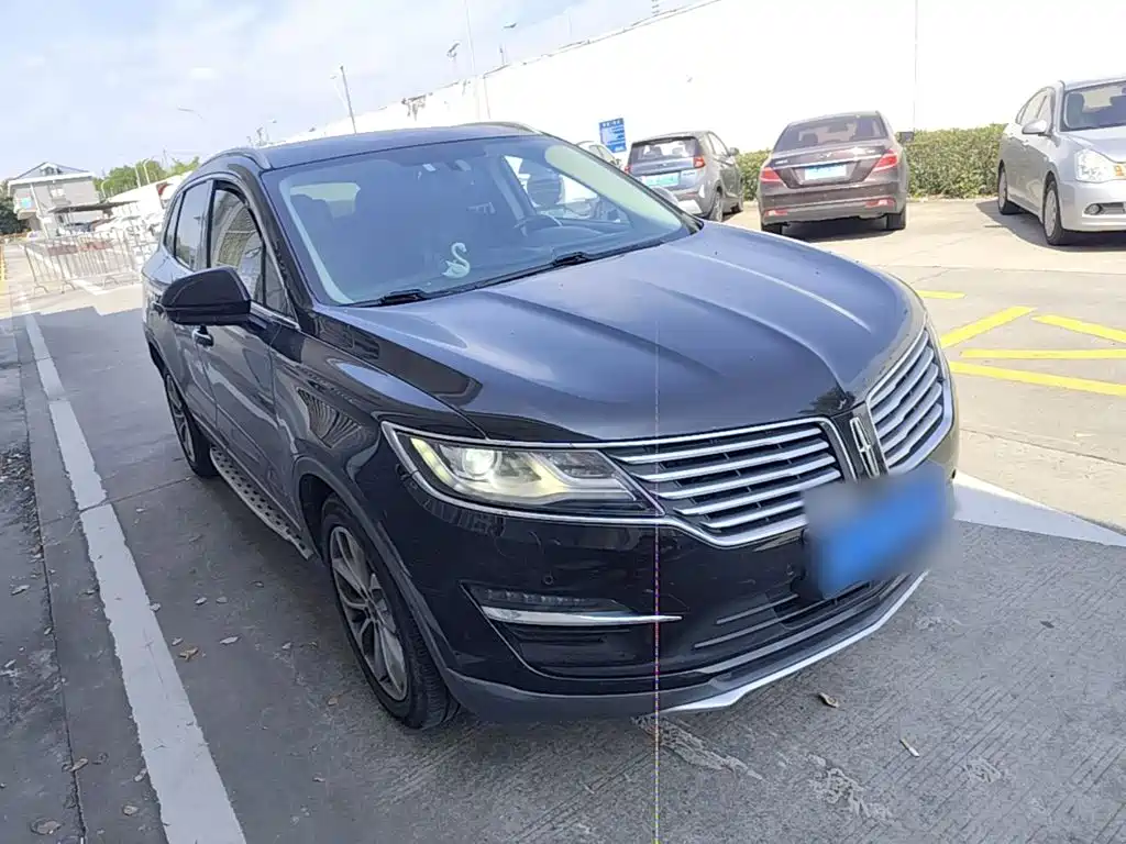 Lincoln MKC — миниатюра 4