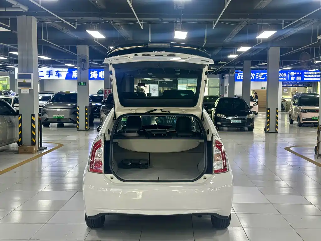 Toyota Prius — фотографии объявления, Фото 15