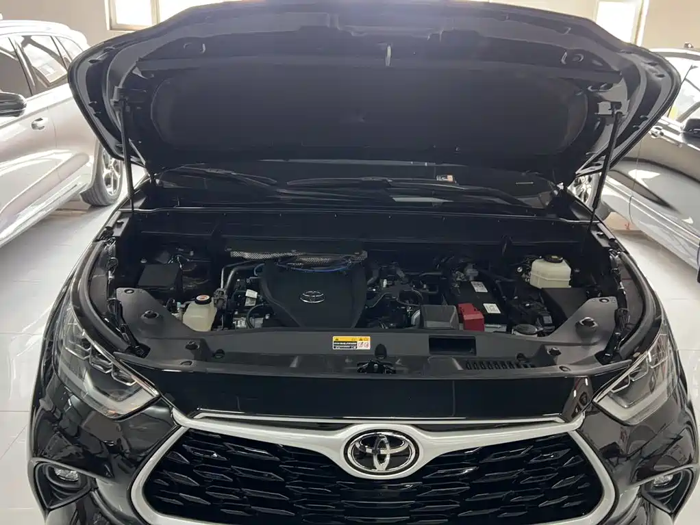 Toyota Highlander — миниатюра 22