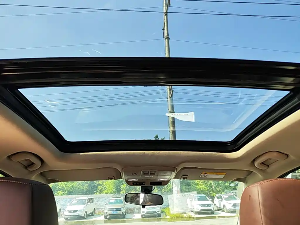 Buick Envision Plus — миниатюра 18