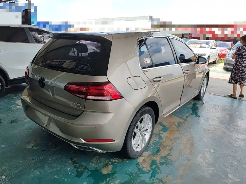 Volkswagen Golf — миниатюра 7