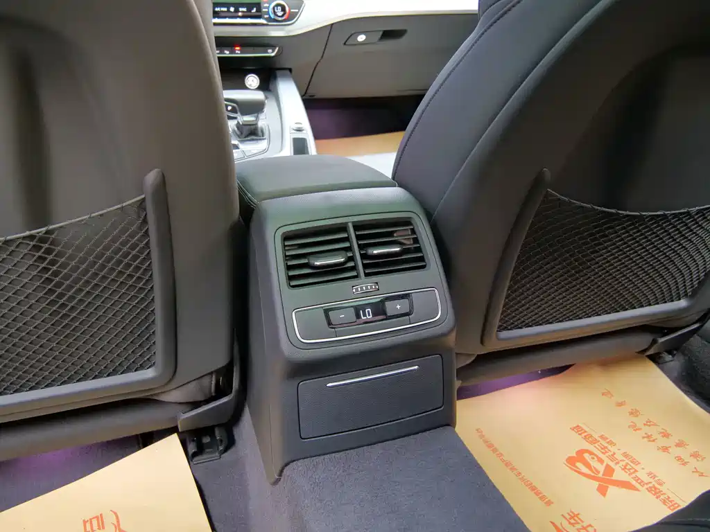 Audi A4L — миниатюра 10