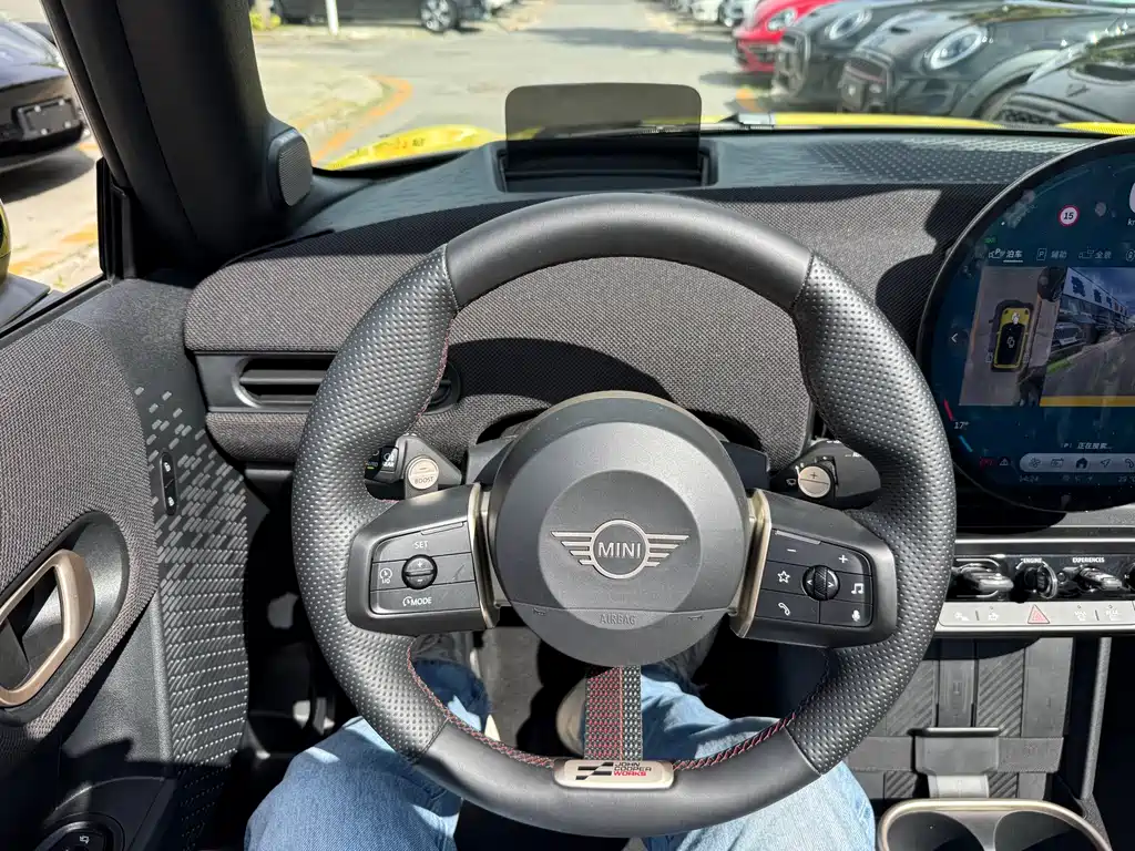 MINI Mini — миниатюра 12