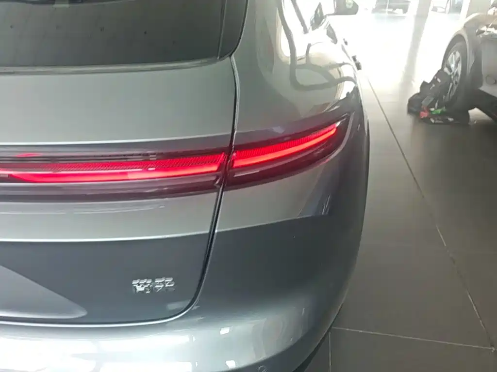 NIO ET5T — миниатюра 8