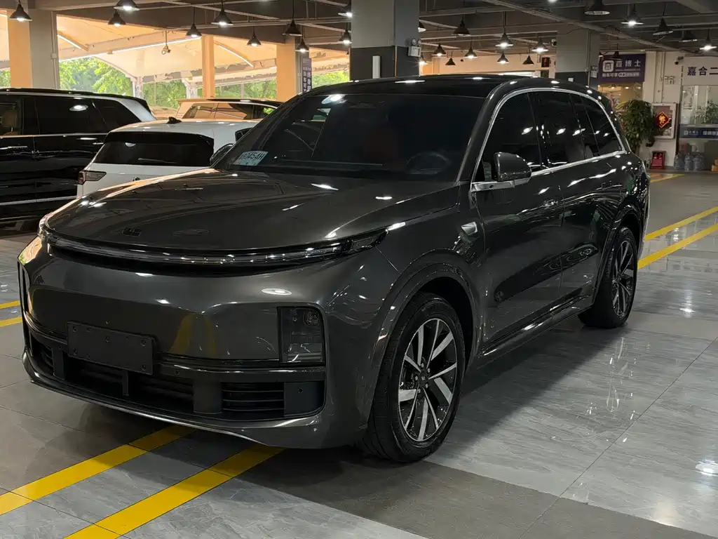 Li Auto Li L8
