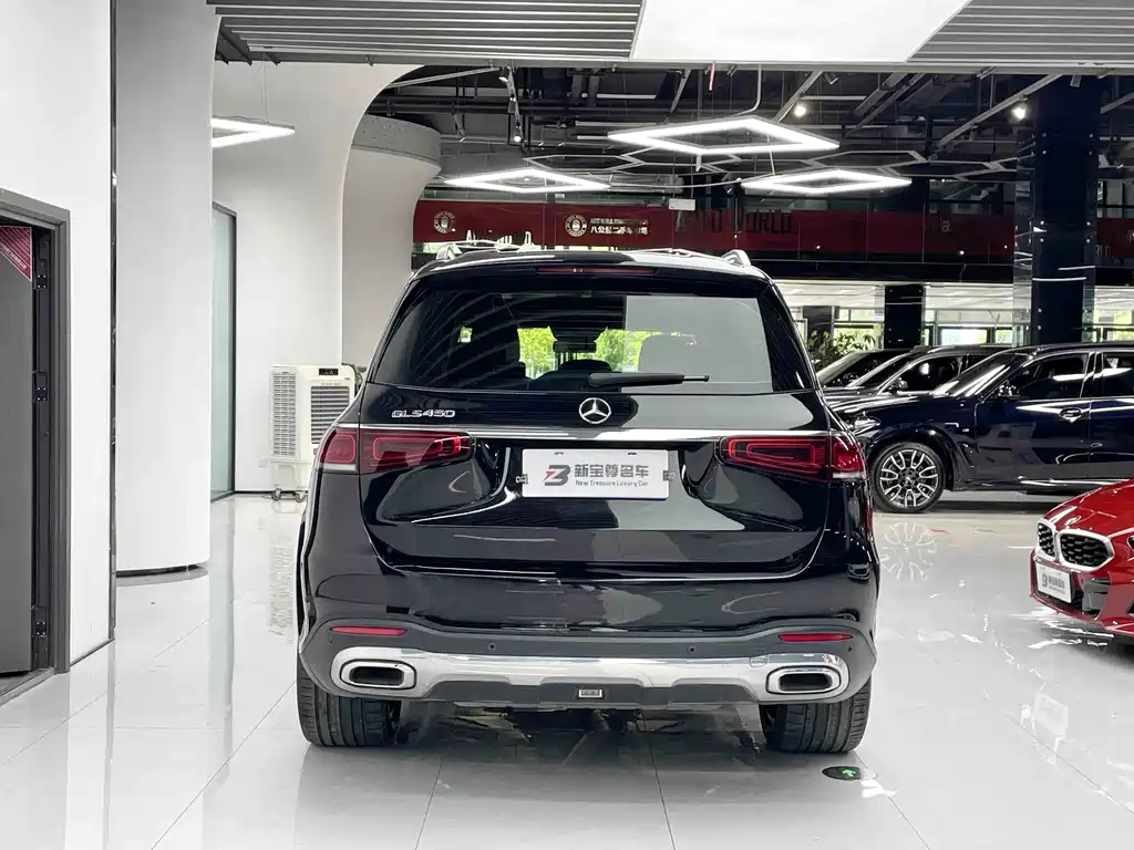 Mercedes-Benz GLS — миниатюра 22
