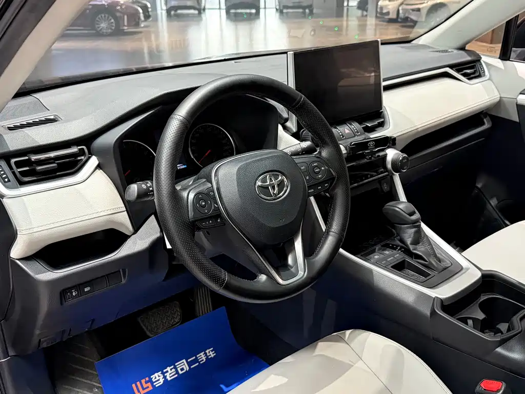 TOYOTA WILANDA