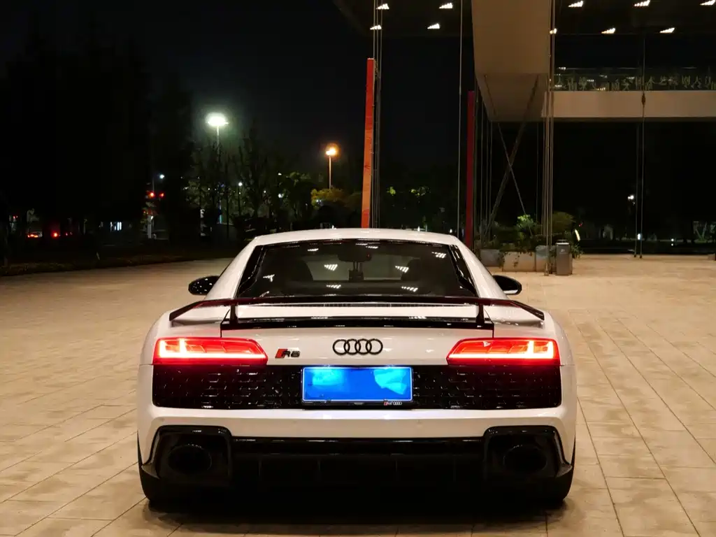 Audi R8 — миниатюра 5