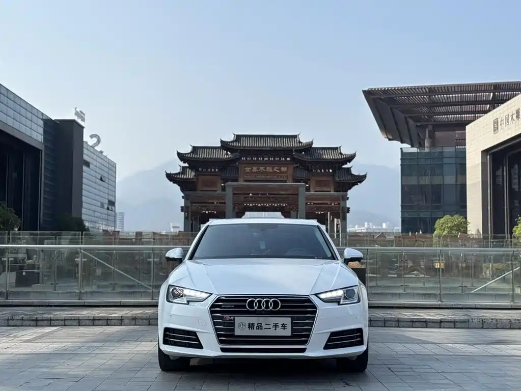 Audi A4L — миниатюра 20