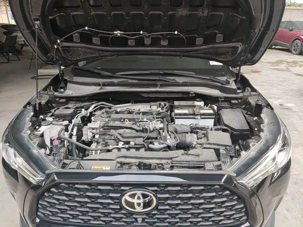 Toyota Corolla Cross — миниатюра 20