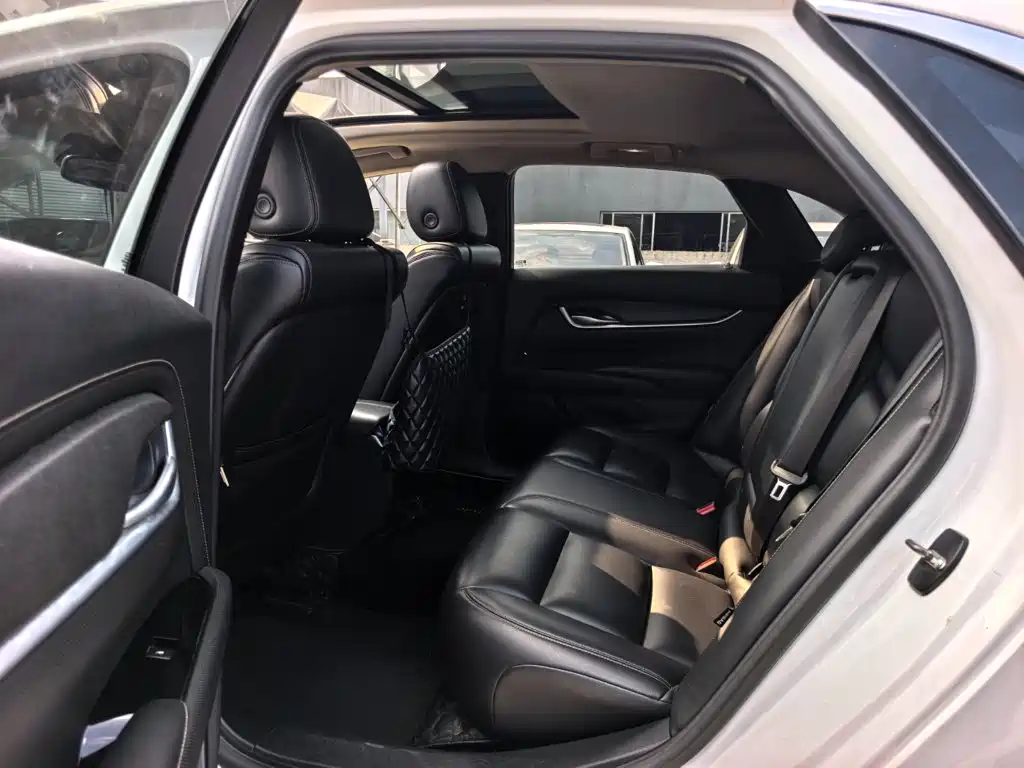 Cadillac XTS — миниатюра 13