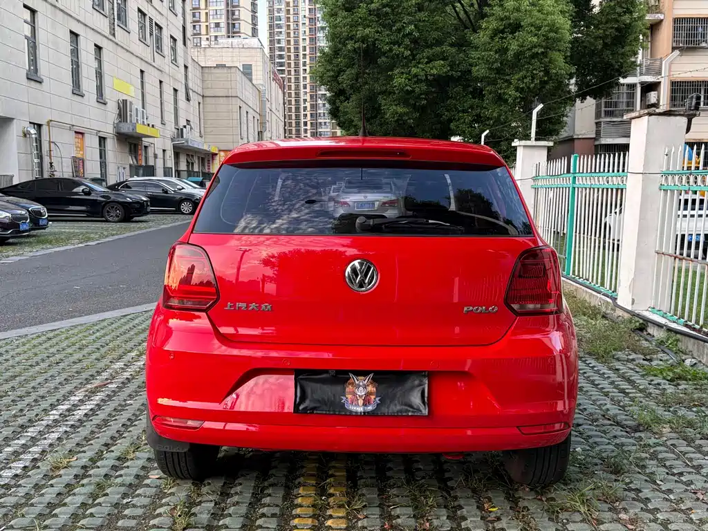 Volkswagen Polo — миниатюра 5