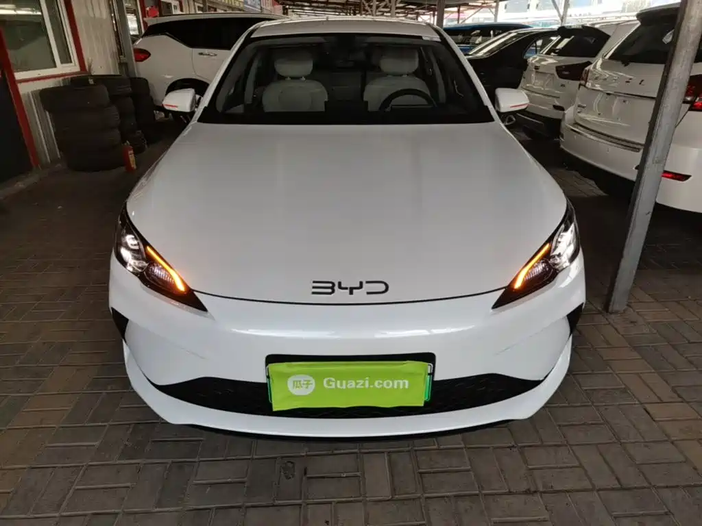 BYD Seal 05 DM-i — миниатюра 3