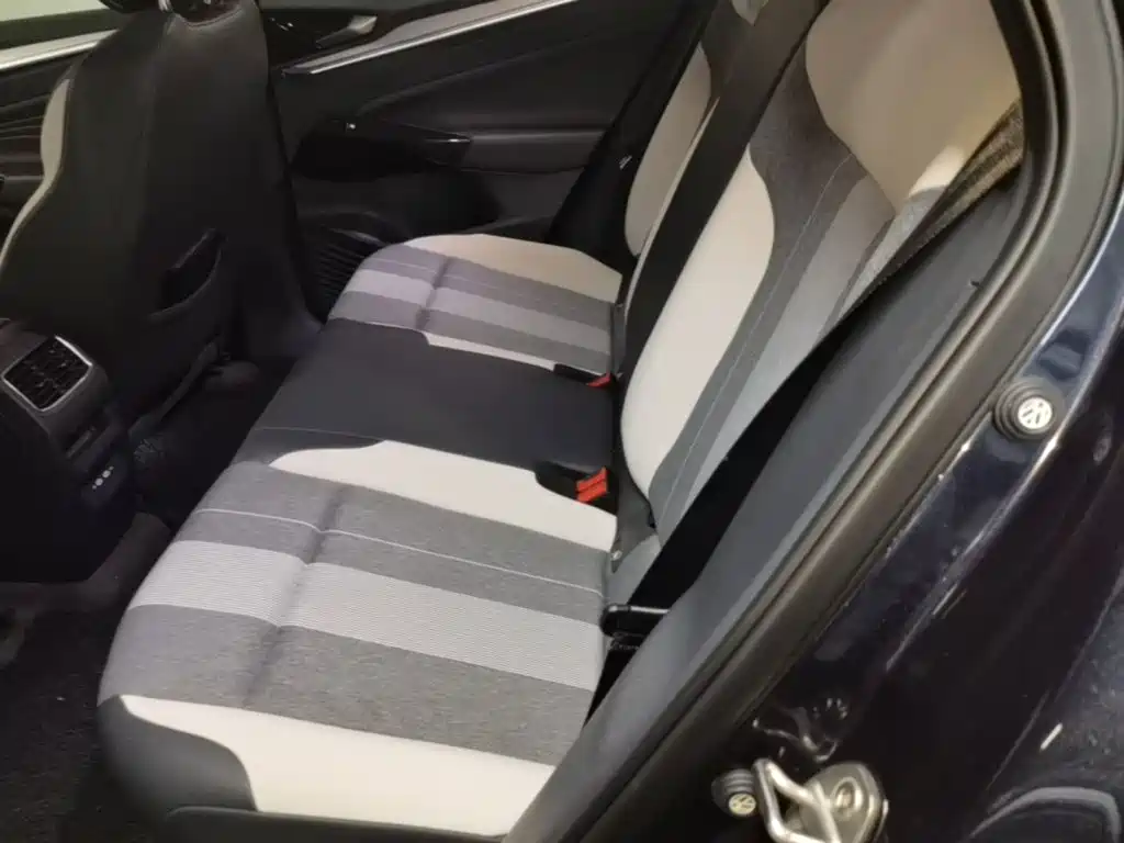 Volkswagen ID.4 Crozz — миниатюра 17