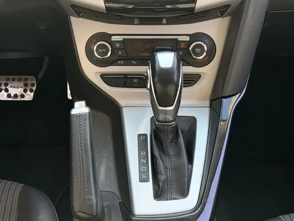 Ford Focus — миниатюра 17