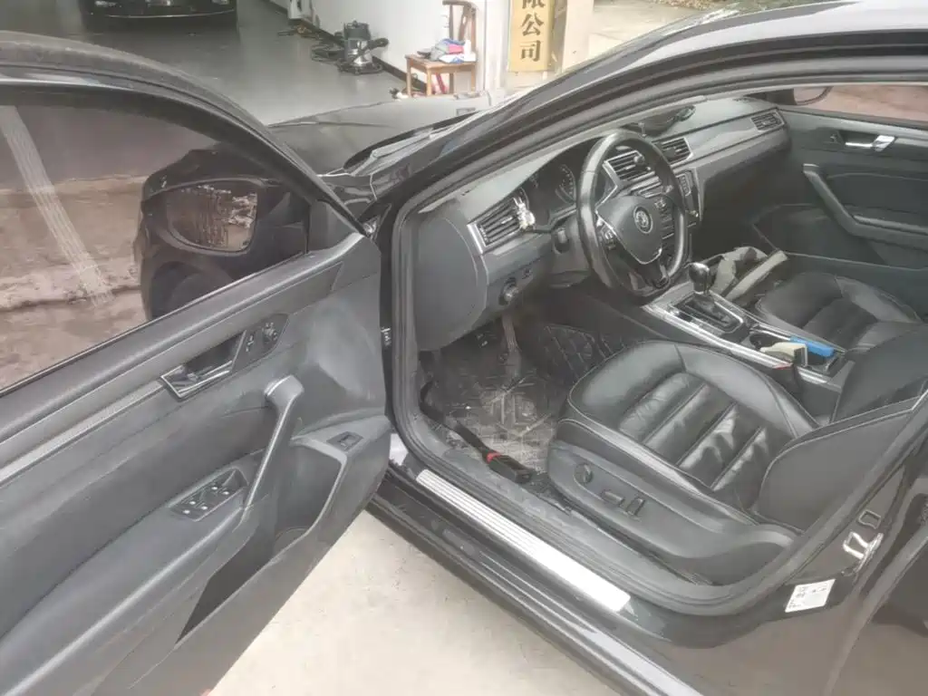 Volkswagen Passat — миниатюра 16