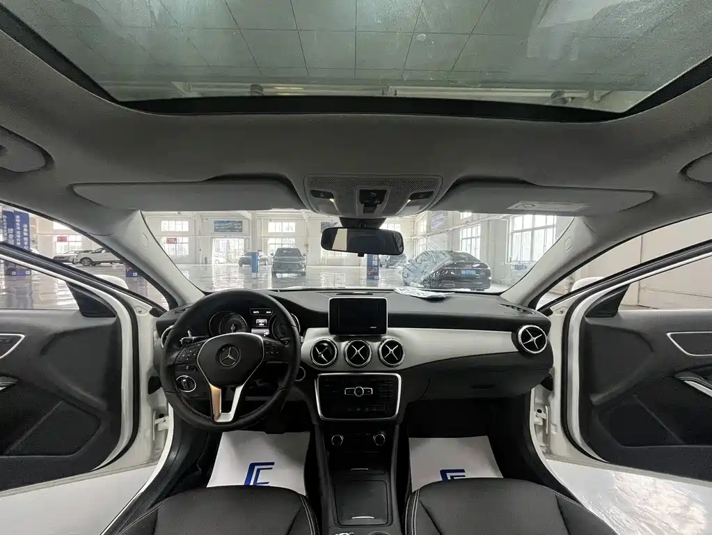 Mercedes-Benz GLA — миниатюра 7