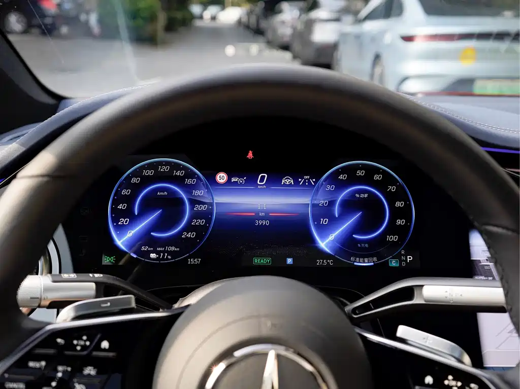 Mercedes-Benz EQS — миниатюра 9