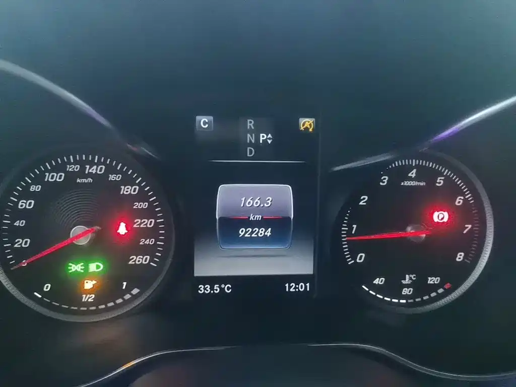 Mercedes-Benz C-Class — миниатюра 12