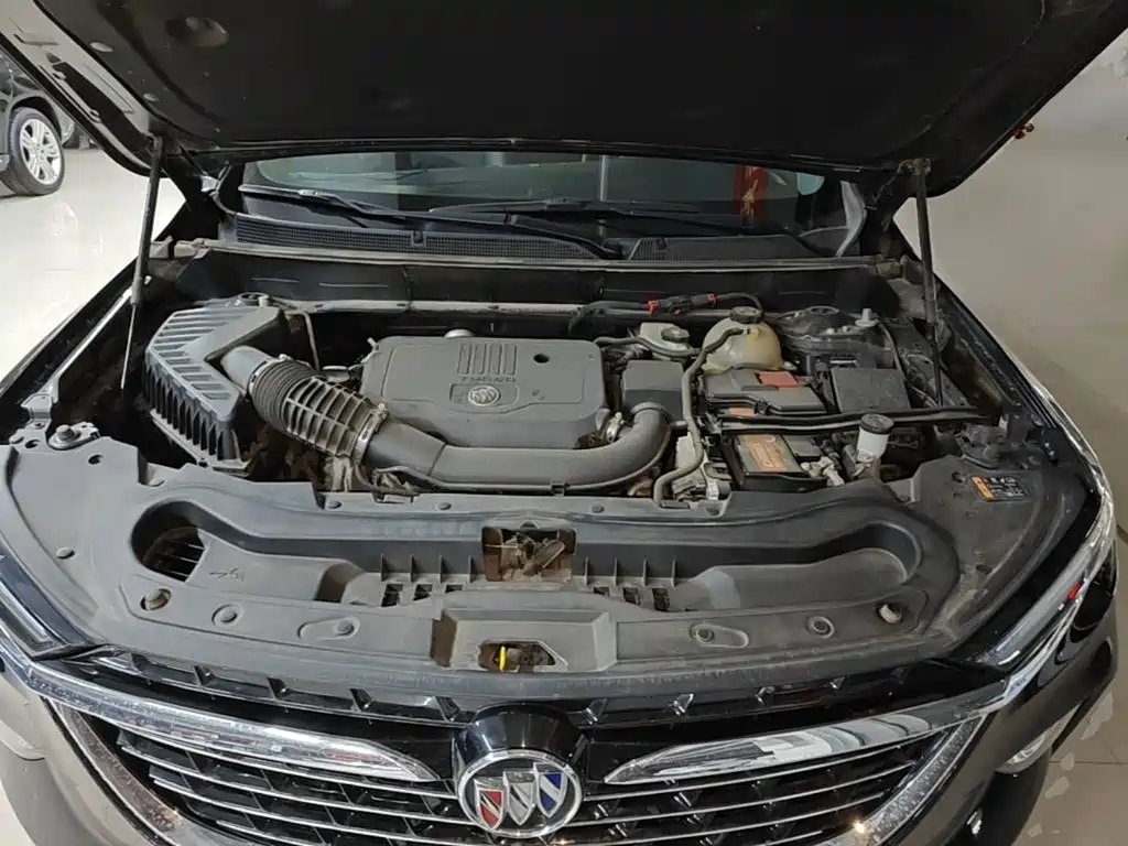 Buick Enclave — миниатюра 20