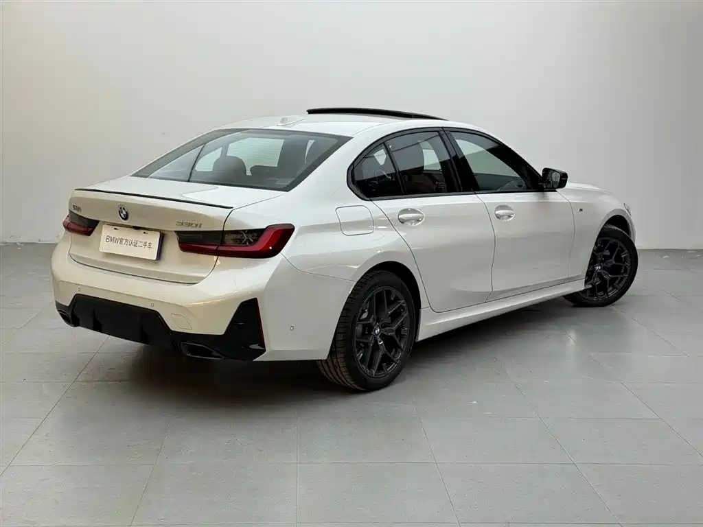 BMW 3 Series 3 2025 330i M Sport