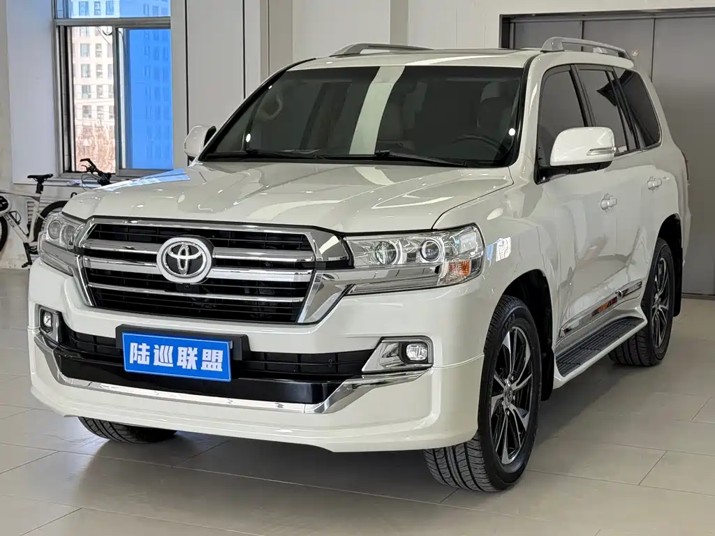 Toyota Land Cruiser 2020