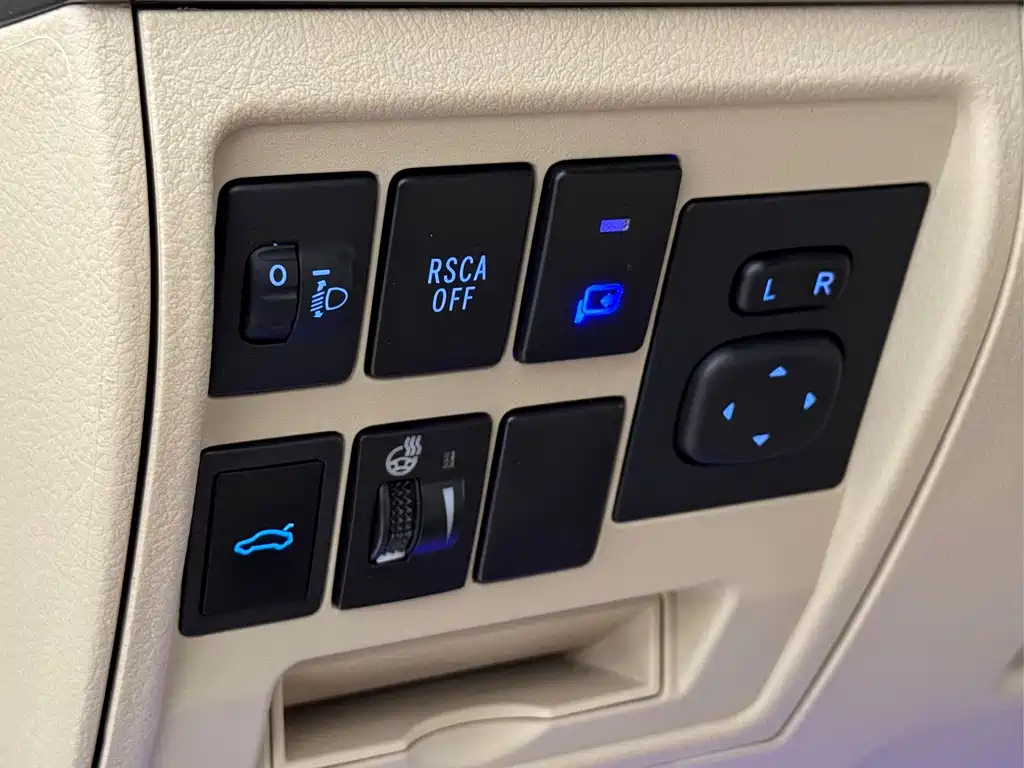 Toyota Land Cruiser 2020 4.6L