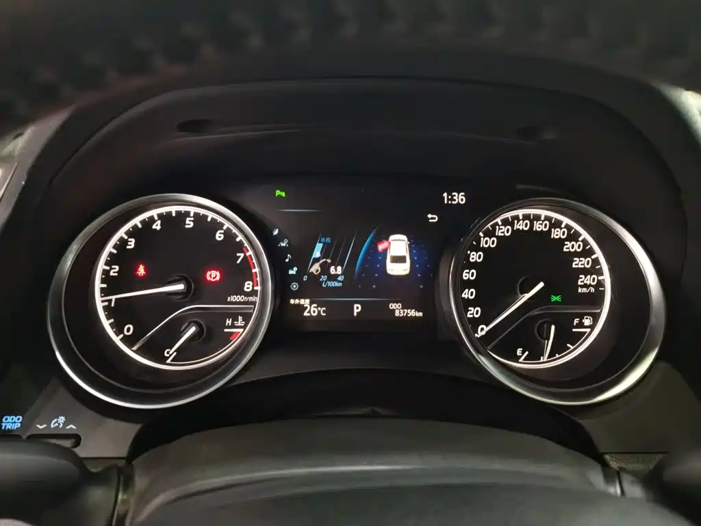 Toyota Camry — миниатюра 8