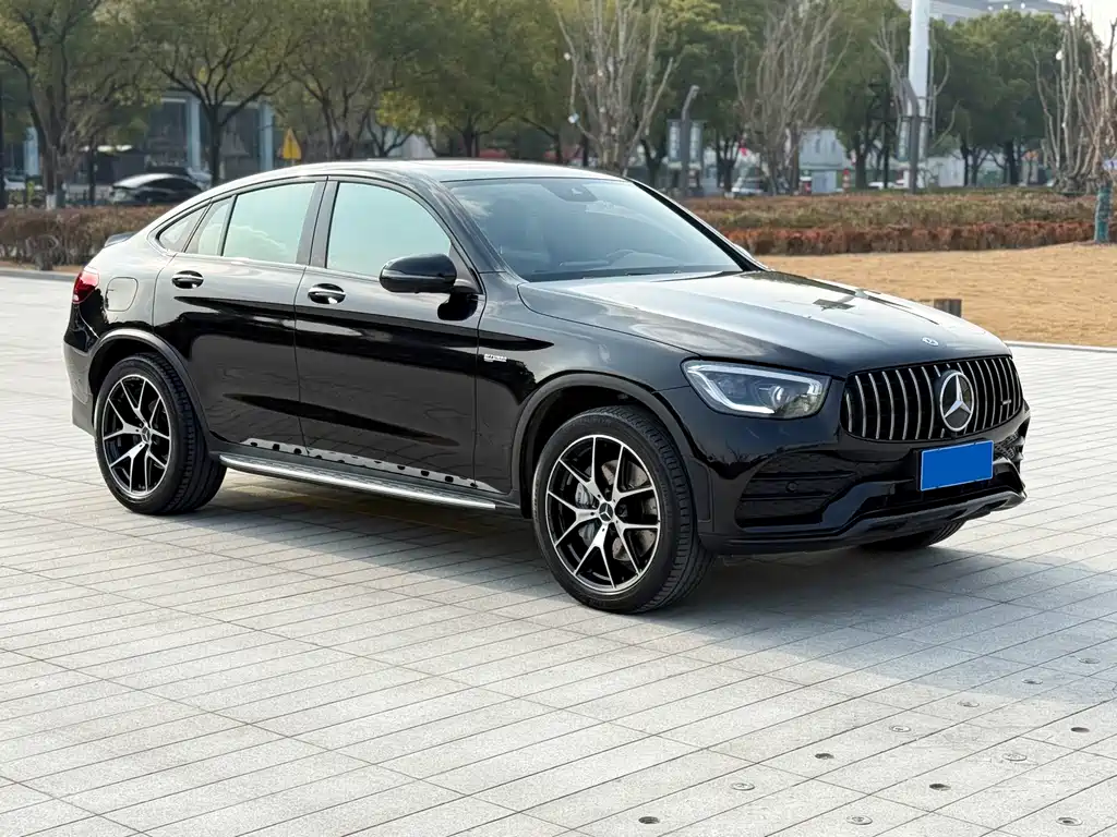 MERCEDES-BENZ GLC COUPE AMG